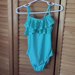 Girls swimsuit size 4T